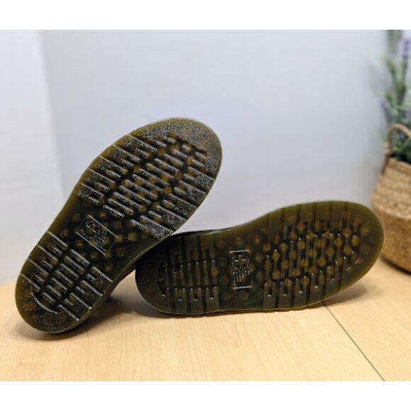 Dr. Martens Wrenlie Savannah Tan Bronx Suede Fisherman Sandals UK 7 NWOB - Picture 10 of 13